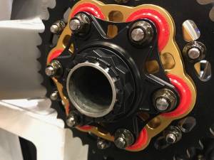 Sprocket Center - 525 Conversion Kit - Quick Change Sprocket Set with Choice of Chain - DUCATI 1260 Multistrada - Image 6