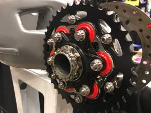 Sprocket Center - 525 Quick-Change Sprocket Kit - SUPERLITE Sprockets with Choice of Chain - DUCATI 1098 | 1198 - Image 6